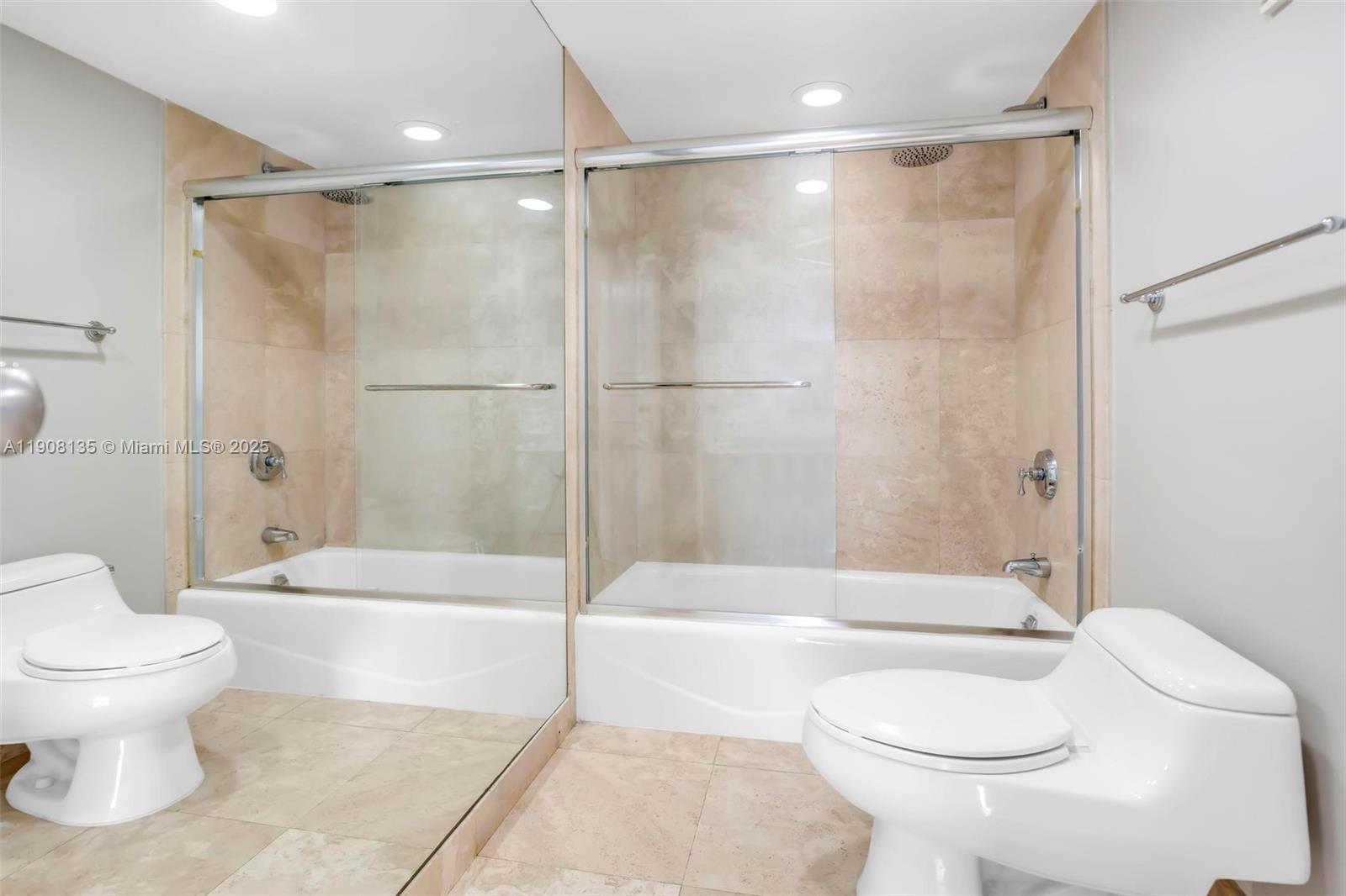 BRICKELL BAY CLUB CONDO - Residential Lease