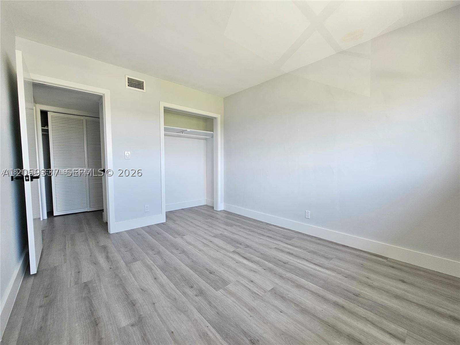 PARK SOUTH SEVEN INC COND - Residential