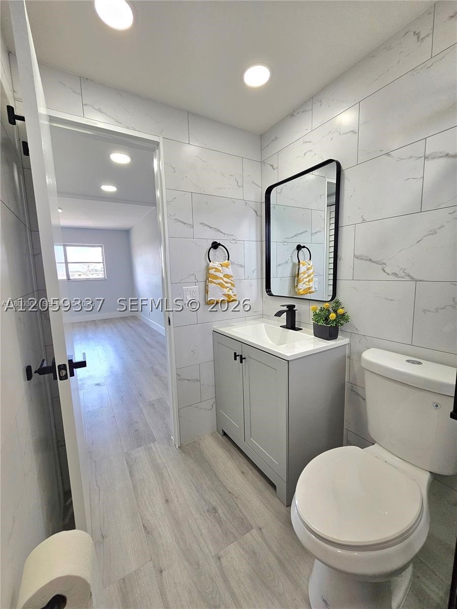 PARK SOUTH SEVEN INC COND - Residential