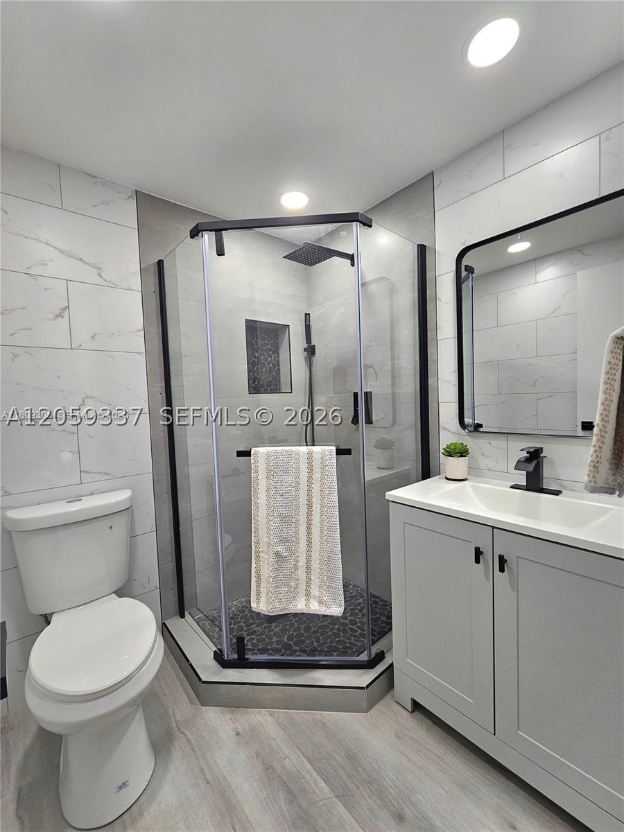 PARK SOUTH SEVEN INC COND - Residential