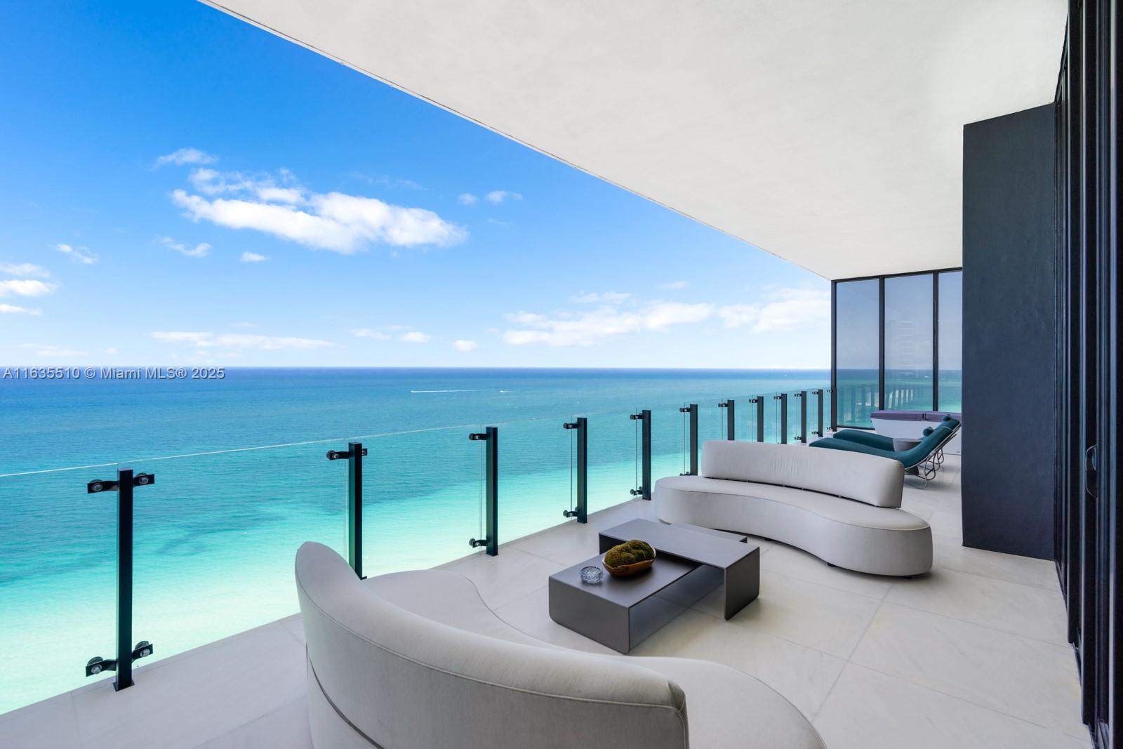 MUSE CONDO - Residential