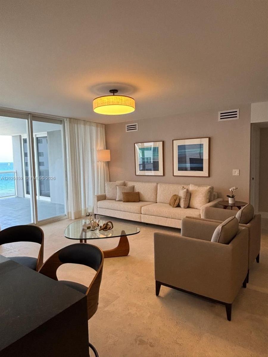 Beautifully remodeled and fully furnished unit with water view ready to be rented. Min 6 months! Easy to Show
