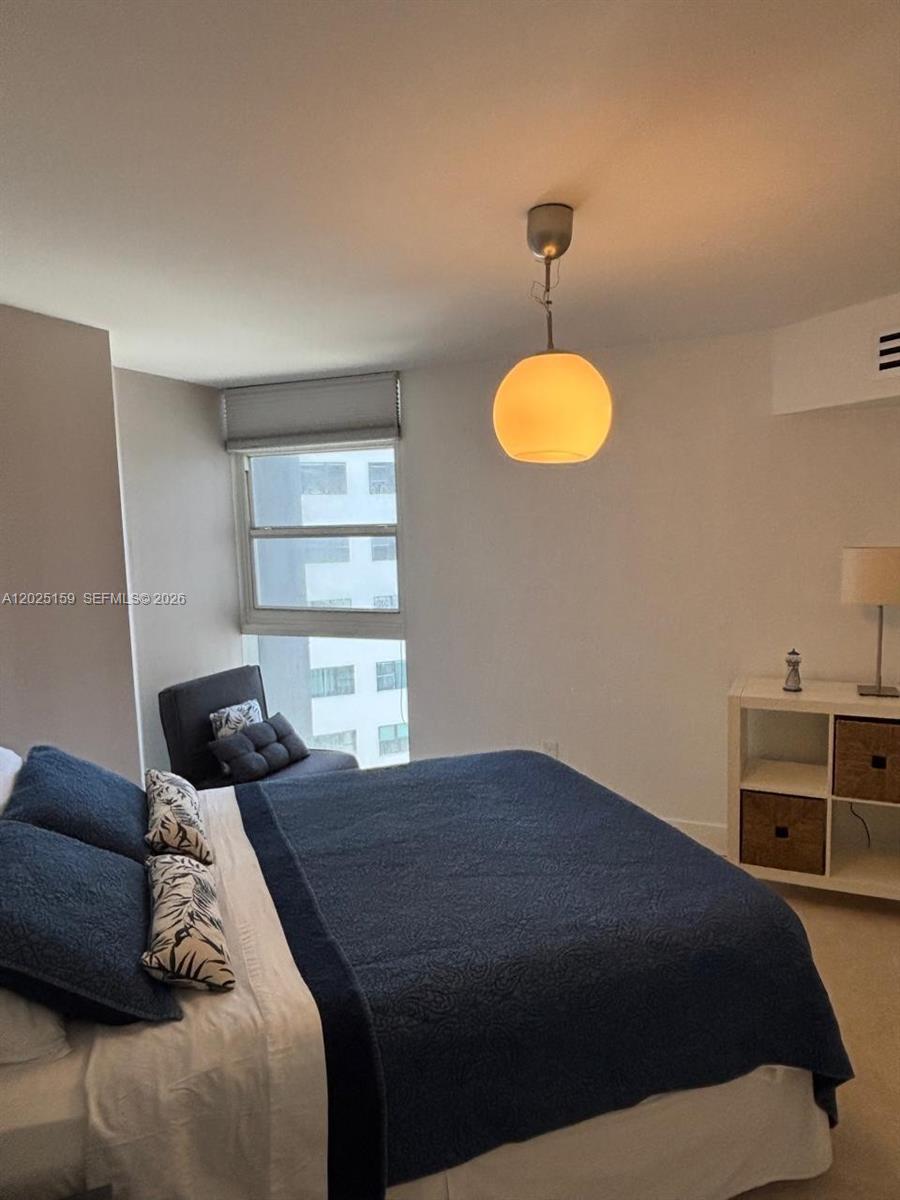 LA GORCE PALACE CONDO - Residential Lease