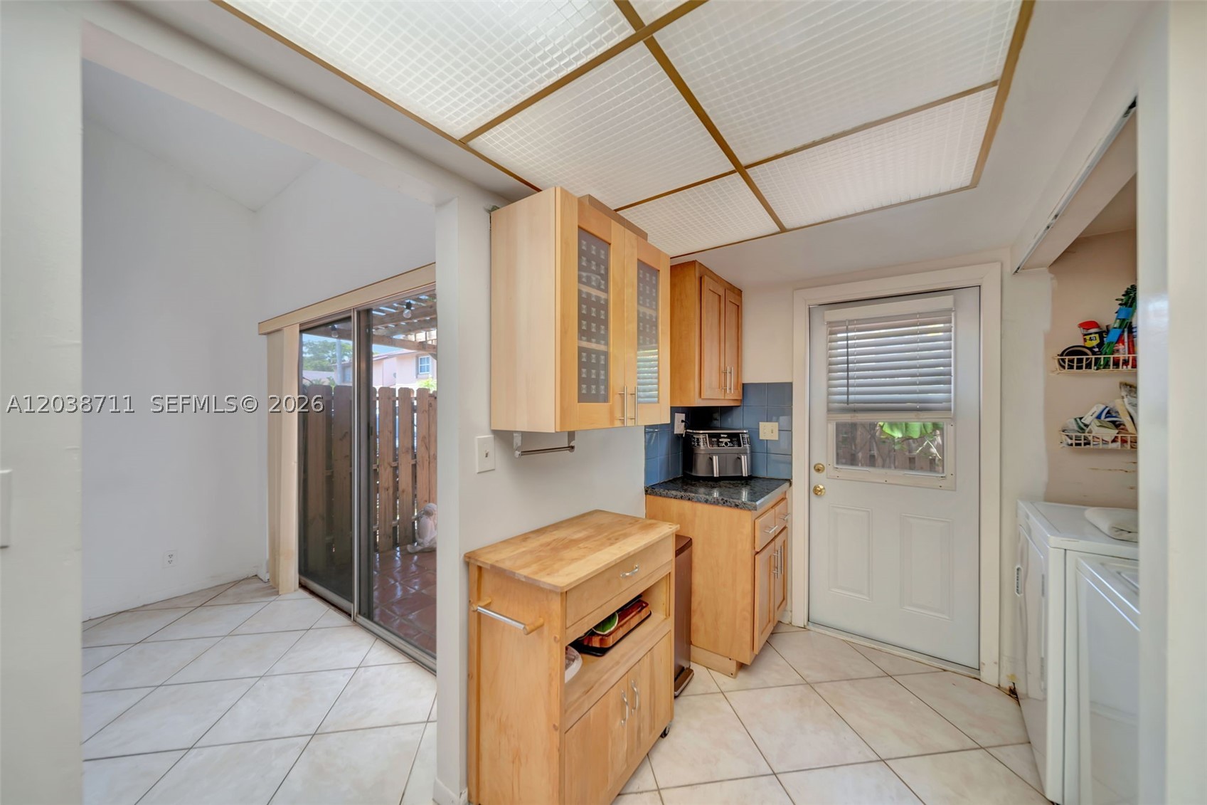 APPLE CREEK - Residential