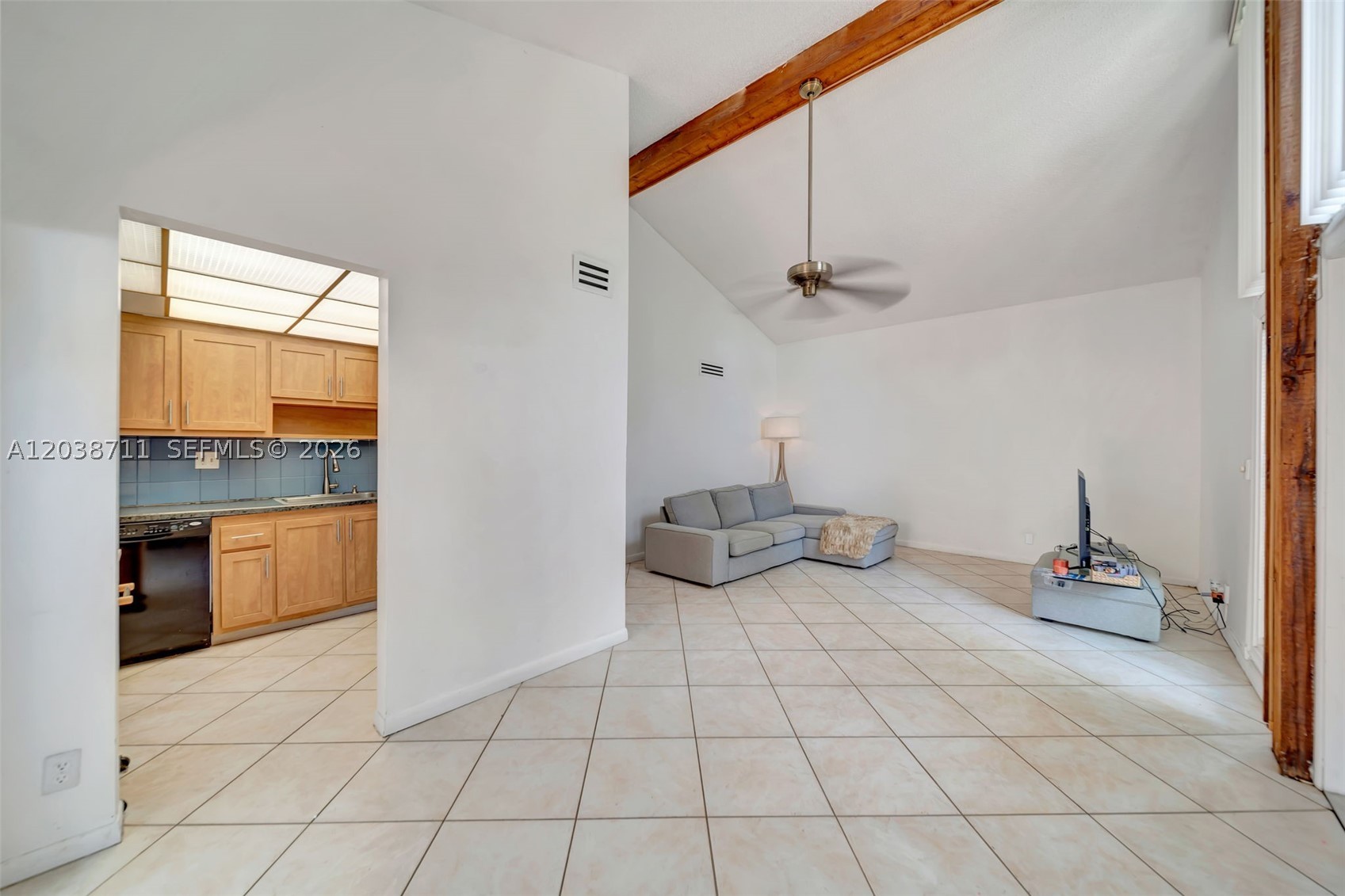 APPLE CREEK - Residential