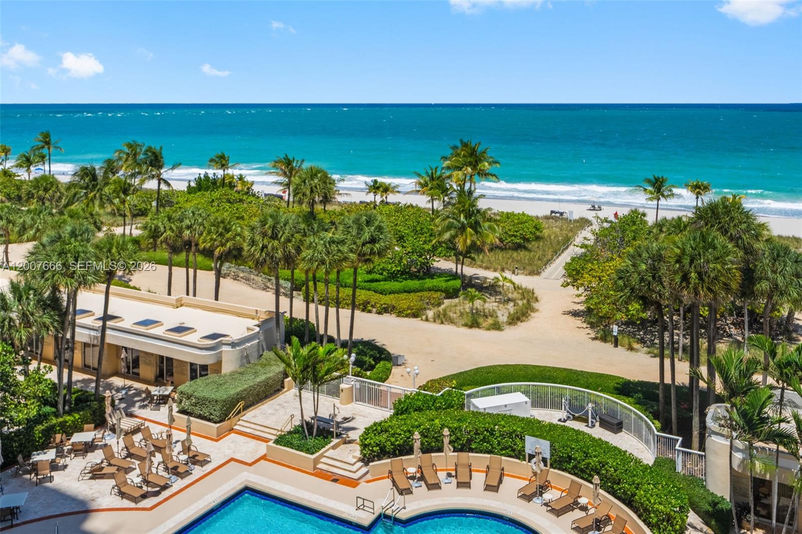 BAL HARBOUR TOWER CONDO - Residential