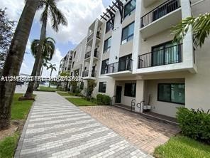 DOWNTOWN DORAL SOUTH PHAS - Residential Lease