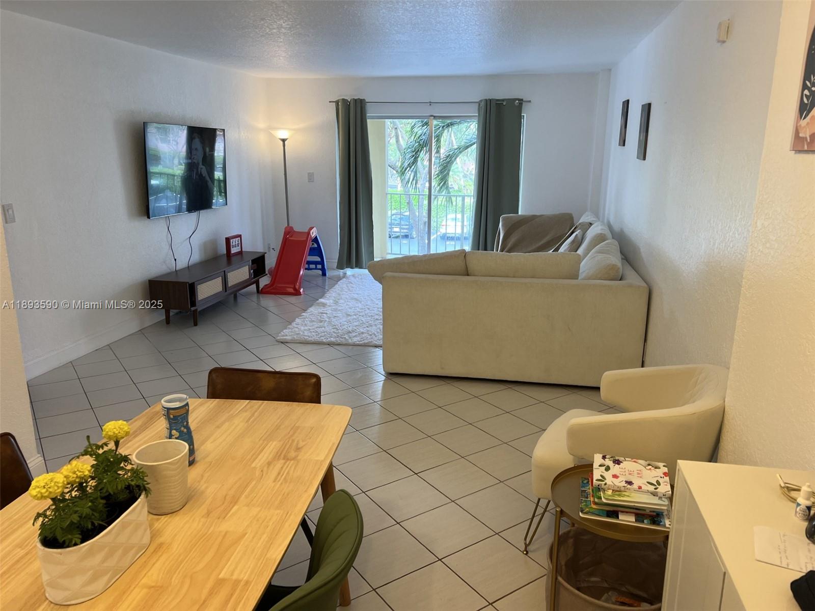 TIERRA DEL MAR CONDO - Residential