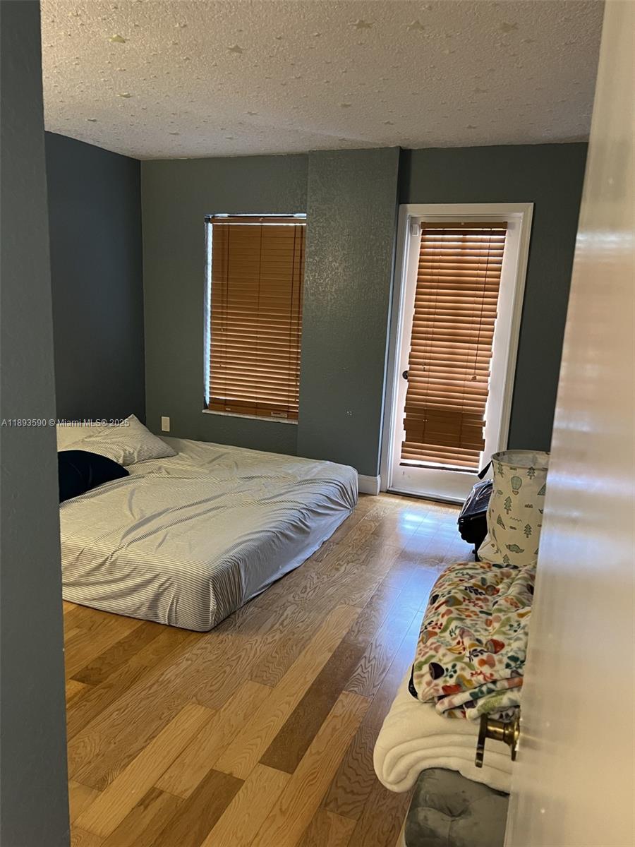TIERRA DEL MAR CONDO - Residential