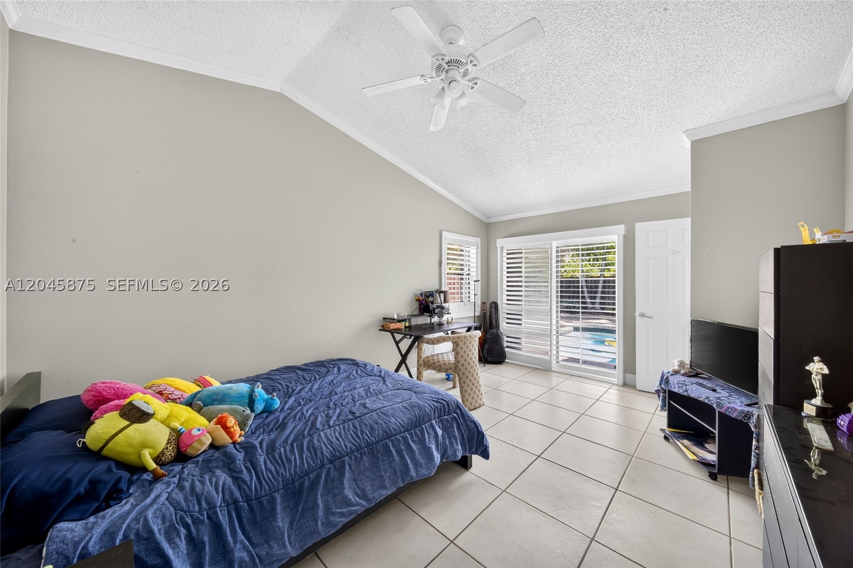 LAKES OF THE MEADOW SEC 1 - Residential