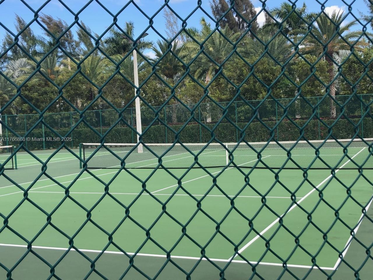 ST MAARTEN AT GRAND BAY C - Residential Lease