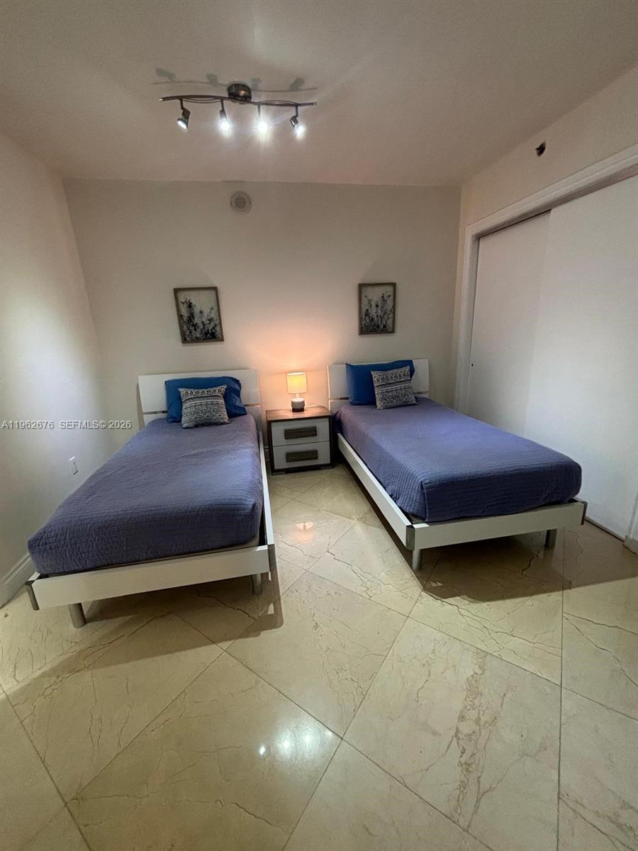 BEACH CLUB TWO CONDO - Residential Lease