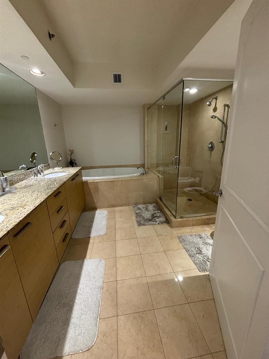 BEACH CLUB TWO CONDO - Residential Lease
