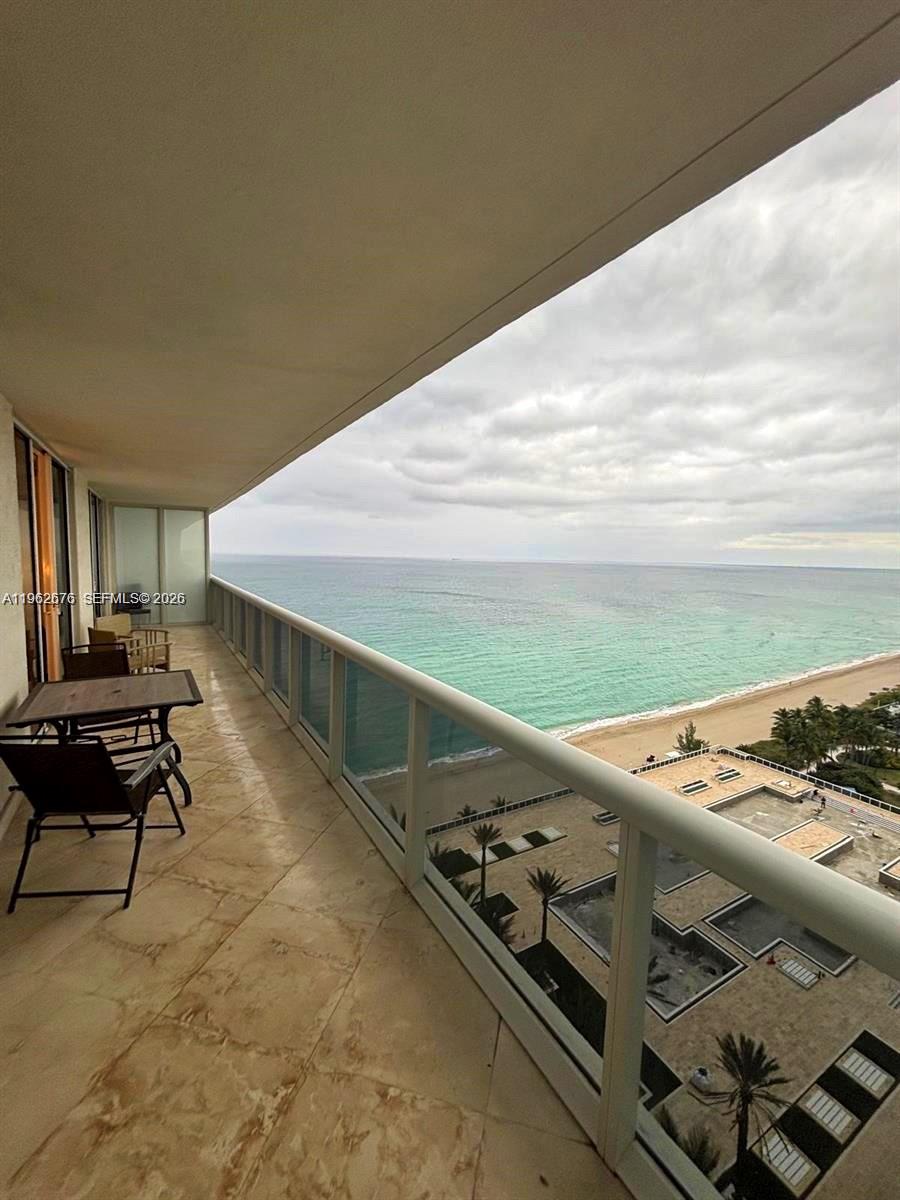 BEACH CLUB TWO CONDO - Residential Lease