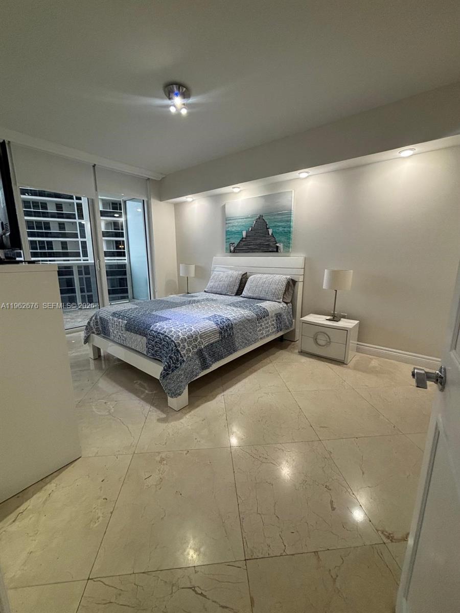 BEACH CLUB TWO CONDO - Residential Lease