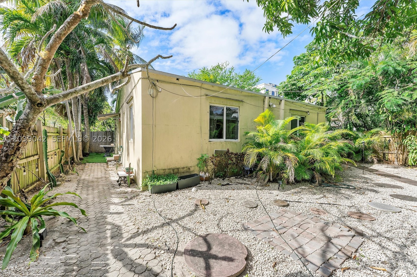 NORTH LAUDERDALE AMENDED - Residential Income
