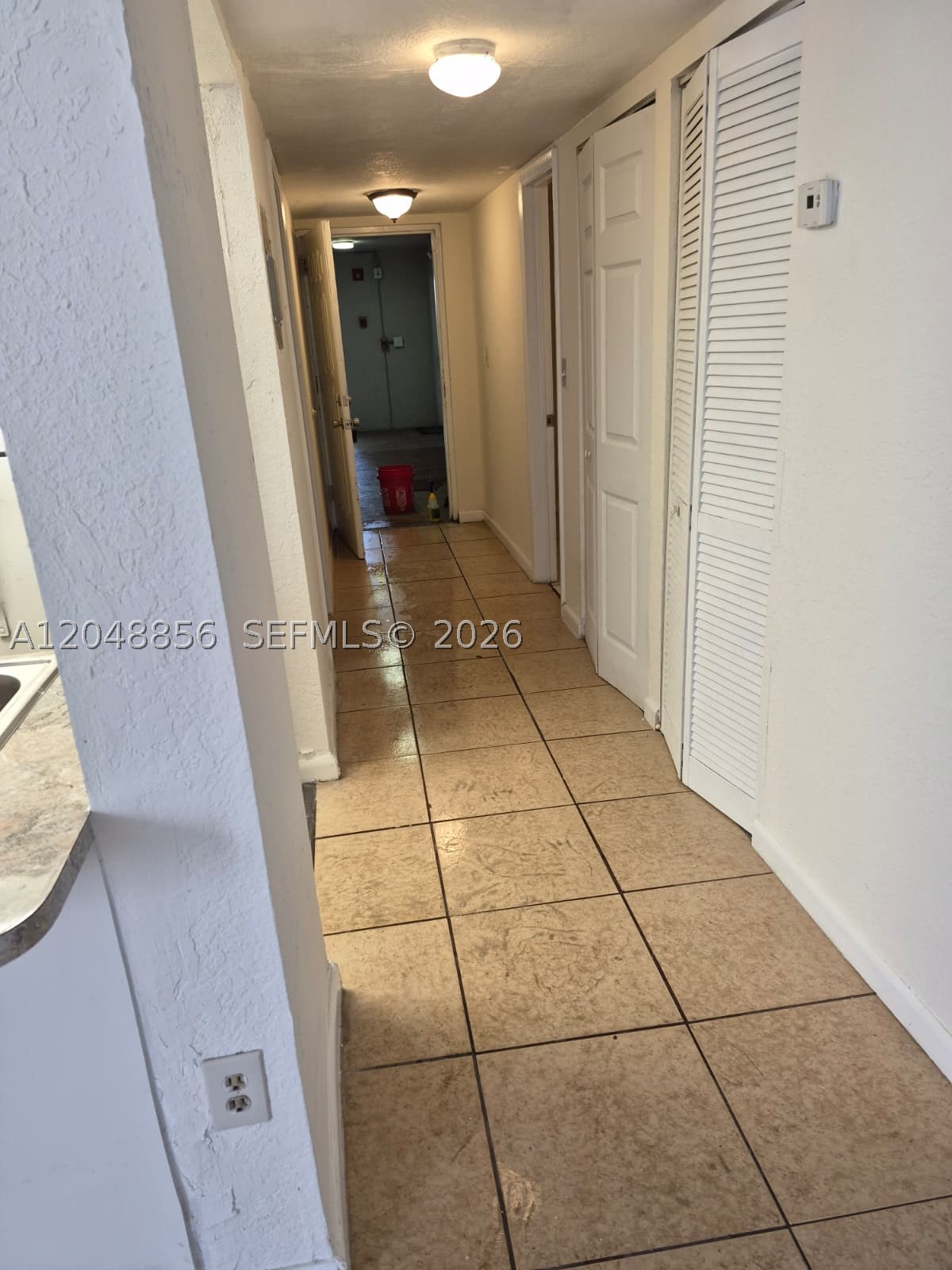PARKWAY GROVE CONDO PART - Residential Lease