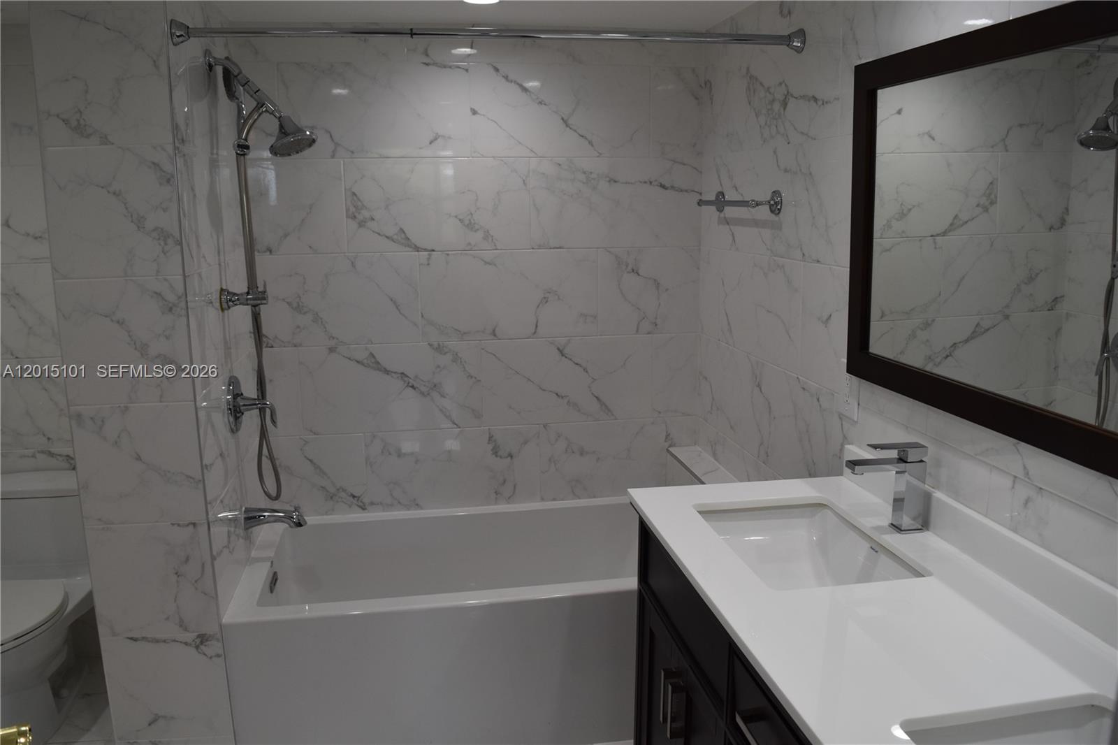 MIDDLE RIVER TOWER CONDO - Residential