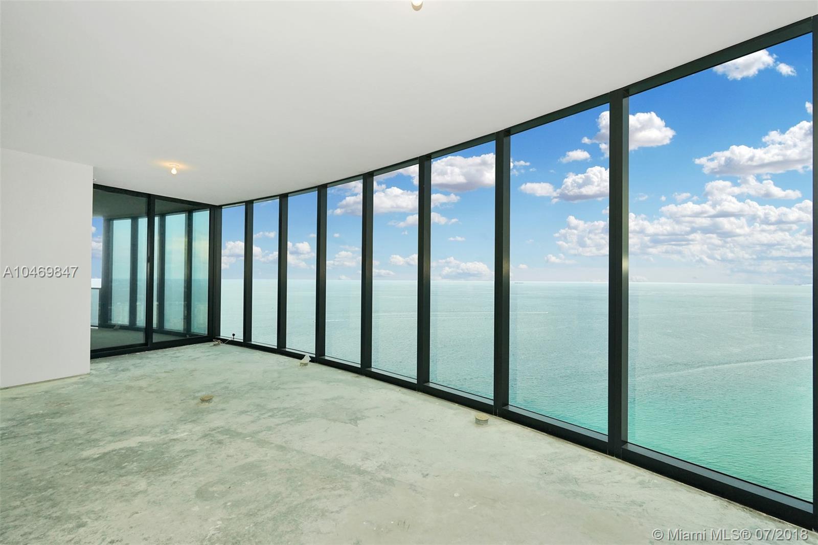 18555 COLLINS AVENUE COND - Residential