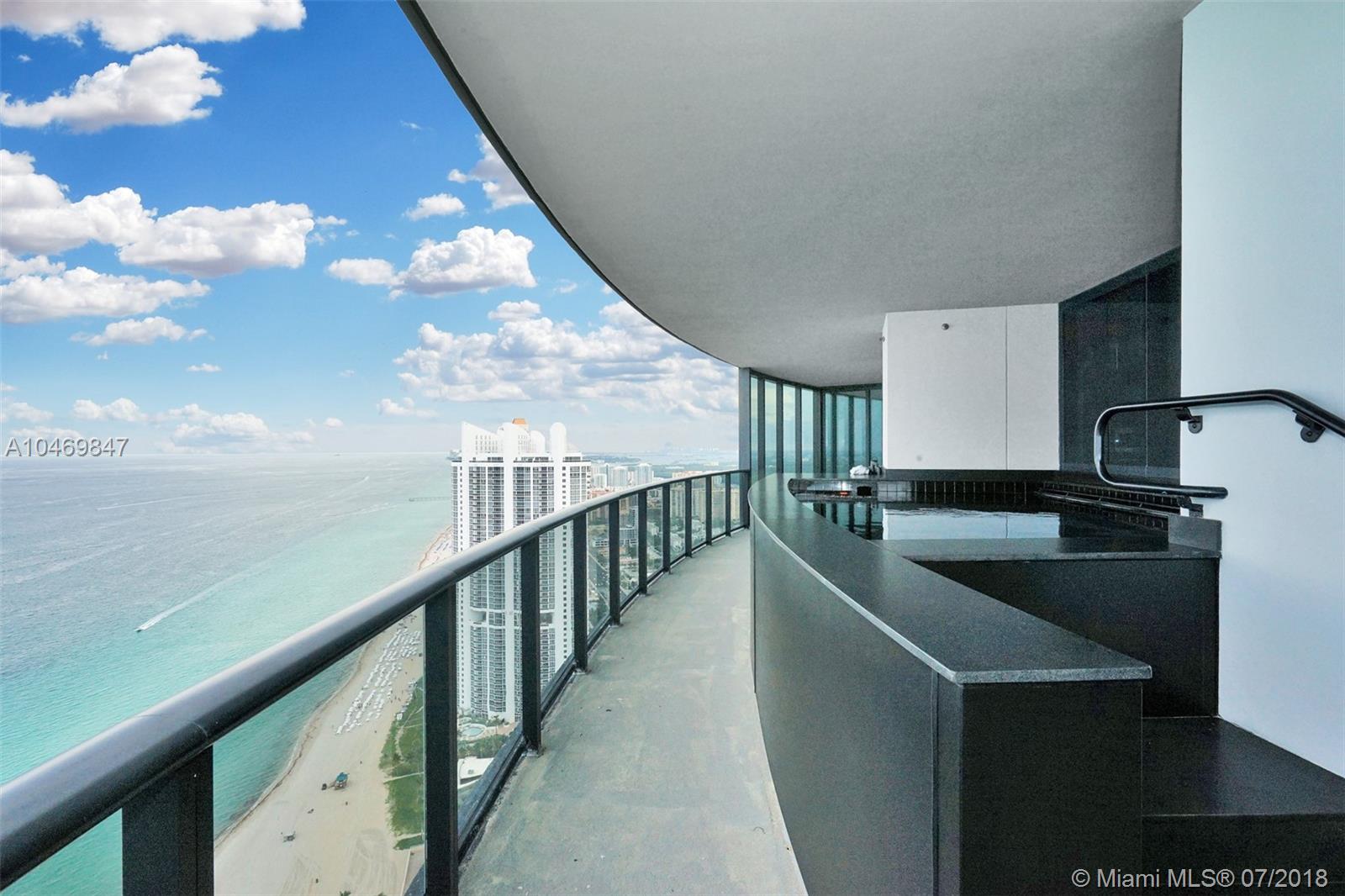 18555 COLLINS AVENUE COND - Residential