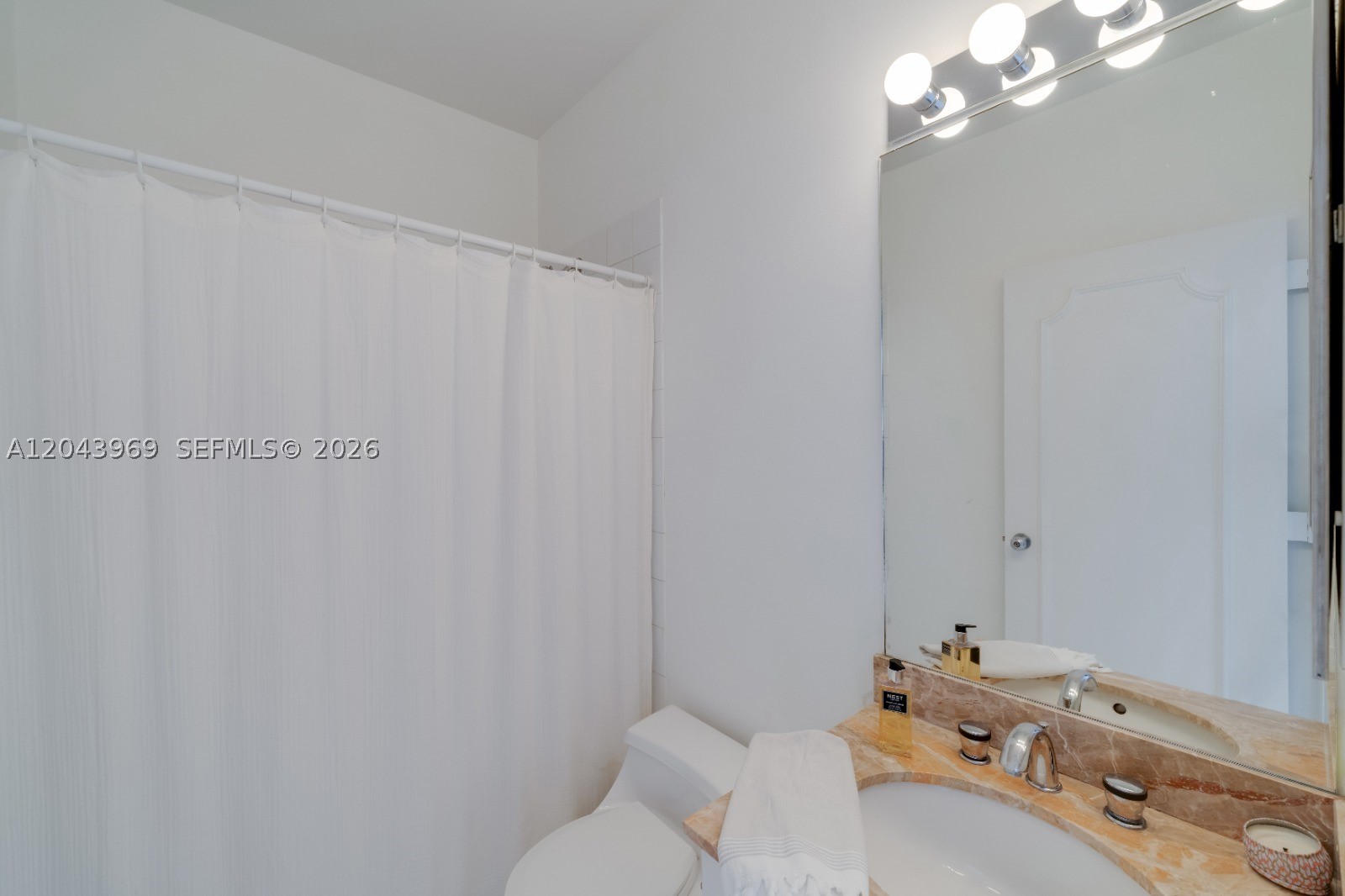 ONE TEQUESTA POINT CONDO - Residential Lease