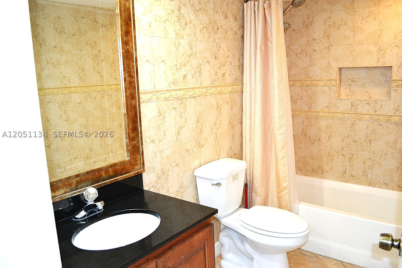 WATERVIEW CONDO - Residential Lease