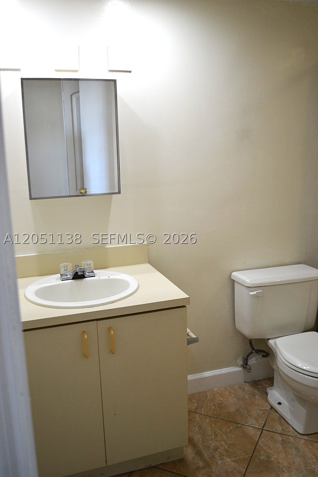 WATERVIEW CONDO - Residential Lease