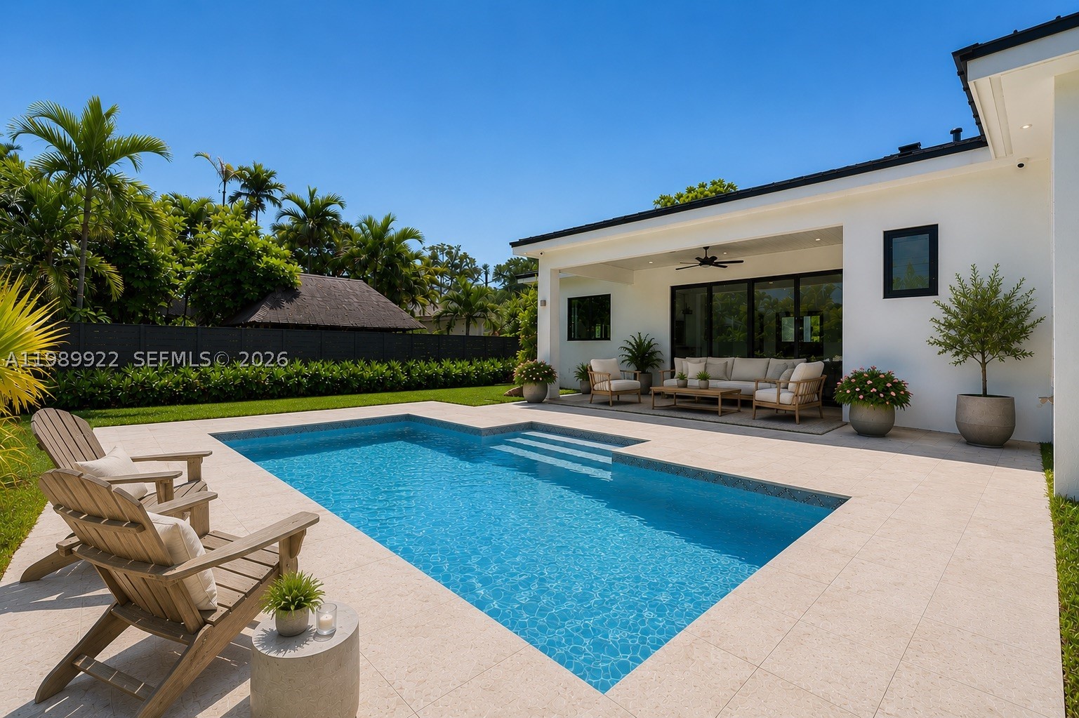 CAMBRIDGE LAWNS - Residential
