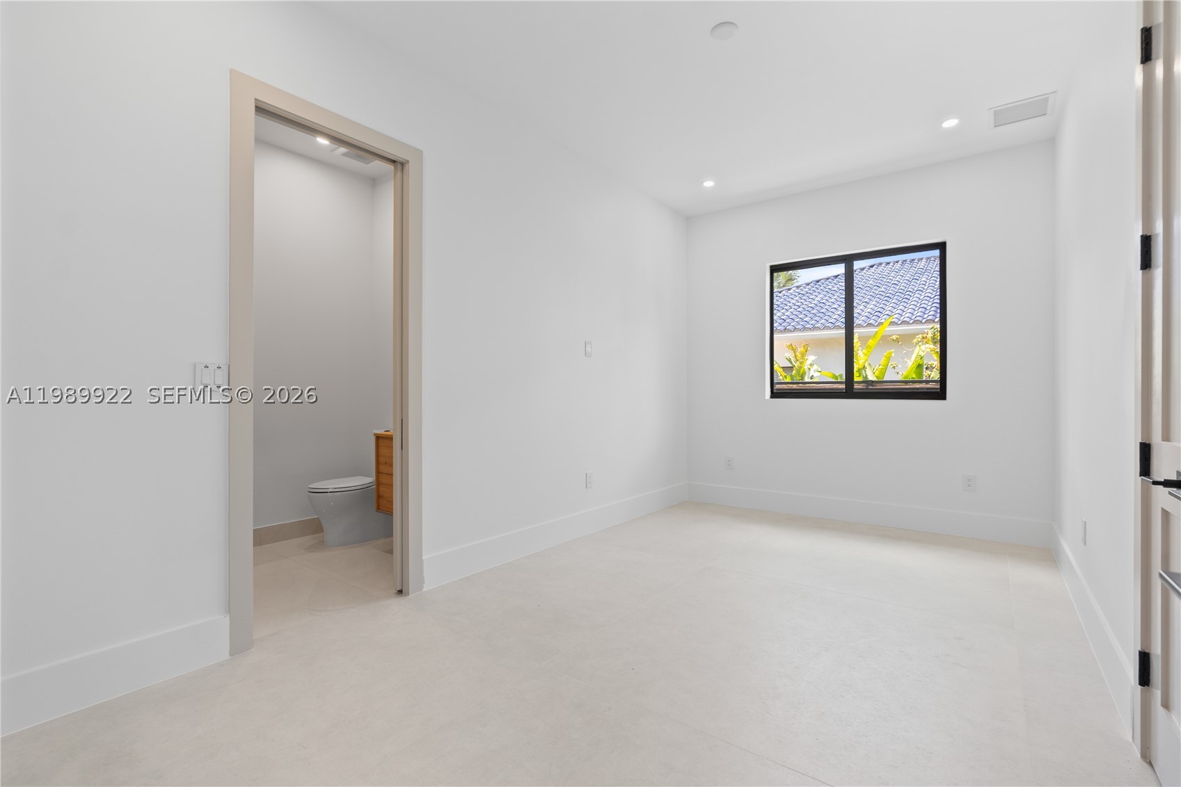 CAMBRIDGE LAWNS - Residential