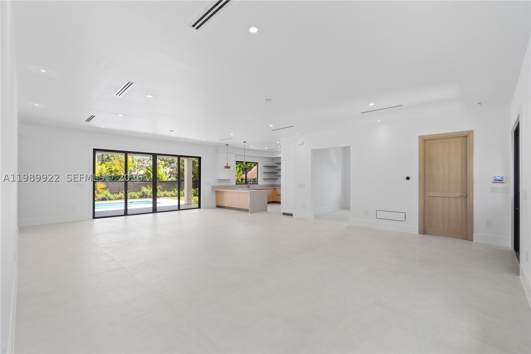 CAMBRIDGE LAWNS - Residential