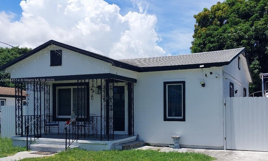 HIALEAH HEIGHTS - Residential