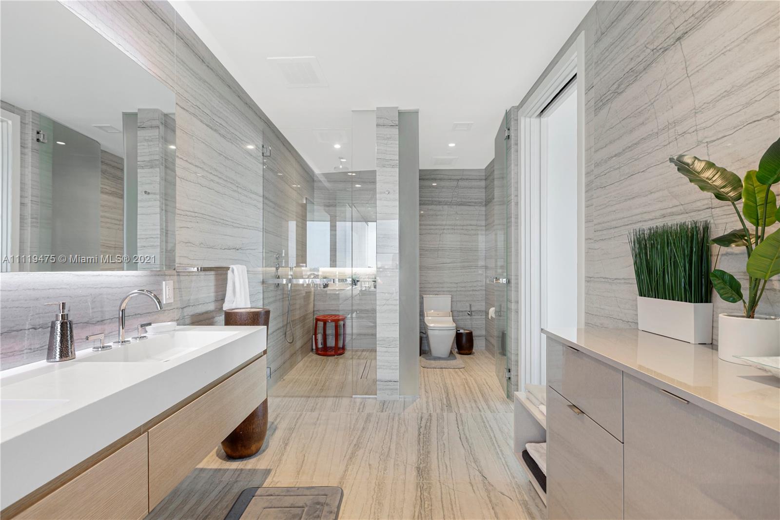 8701 COLLINS AVE CONDO - Residential Lease