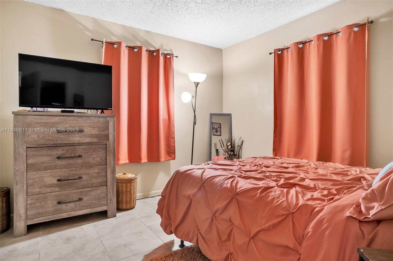 HOMES OF LAKE MIRAMAR - Residential
