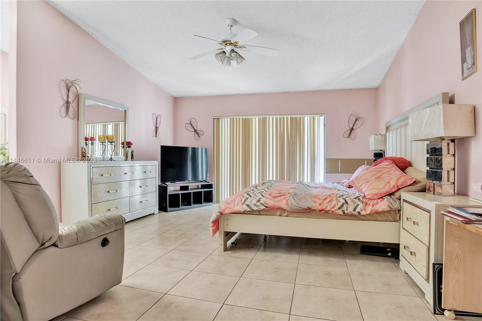 HOMES OF LAKE MIRAMAR - Residential