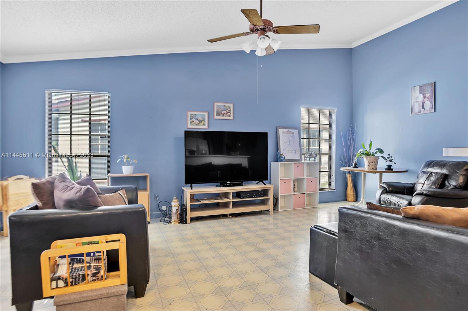 HOMES OF LAKE MIRAMAR - Residential