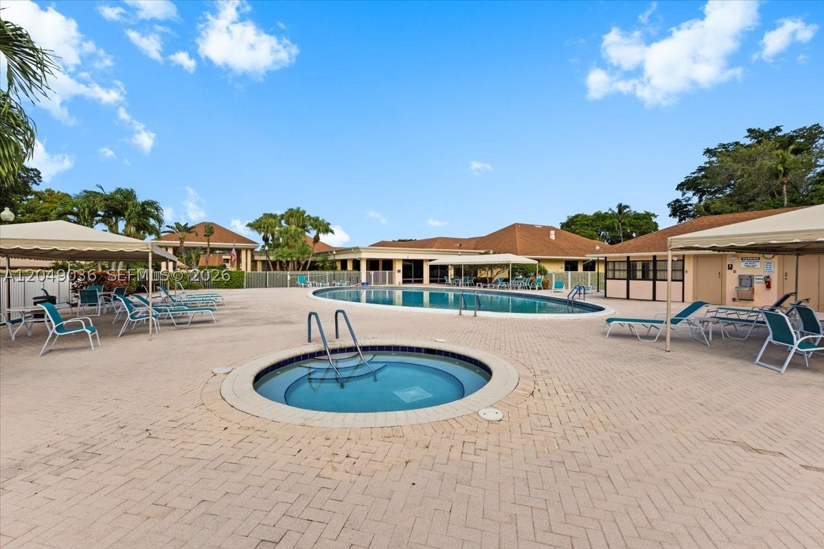 RAINBERRY BAY SEC 1 - Residential