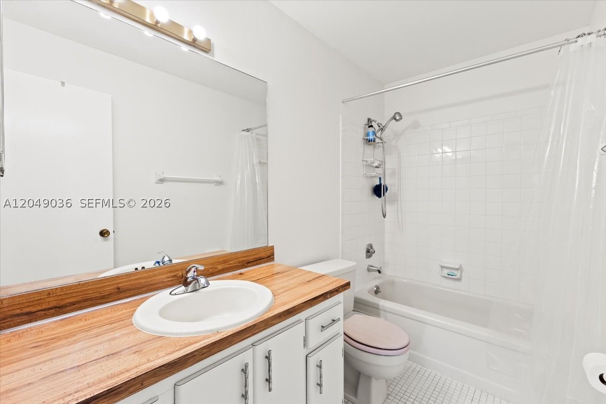 RAINBERRY BAY SEC 1 - Residential