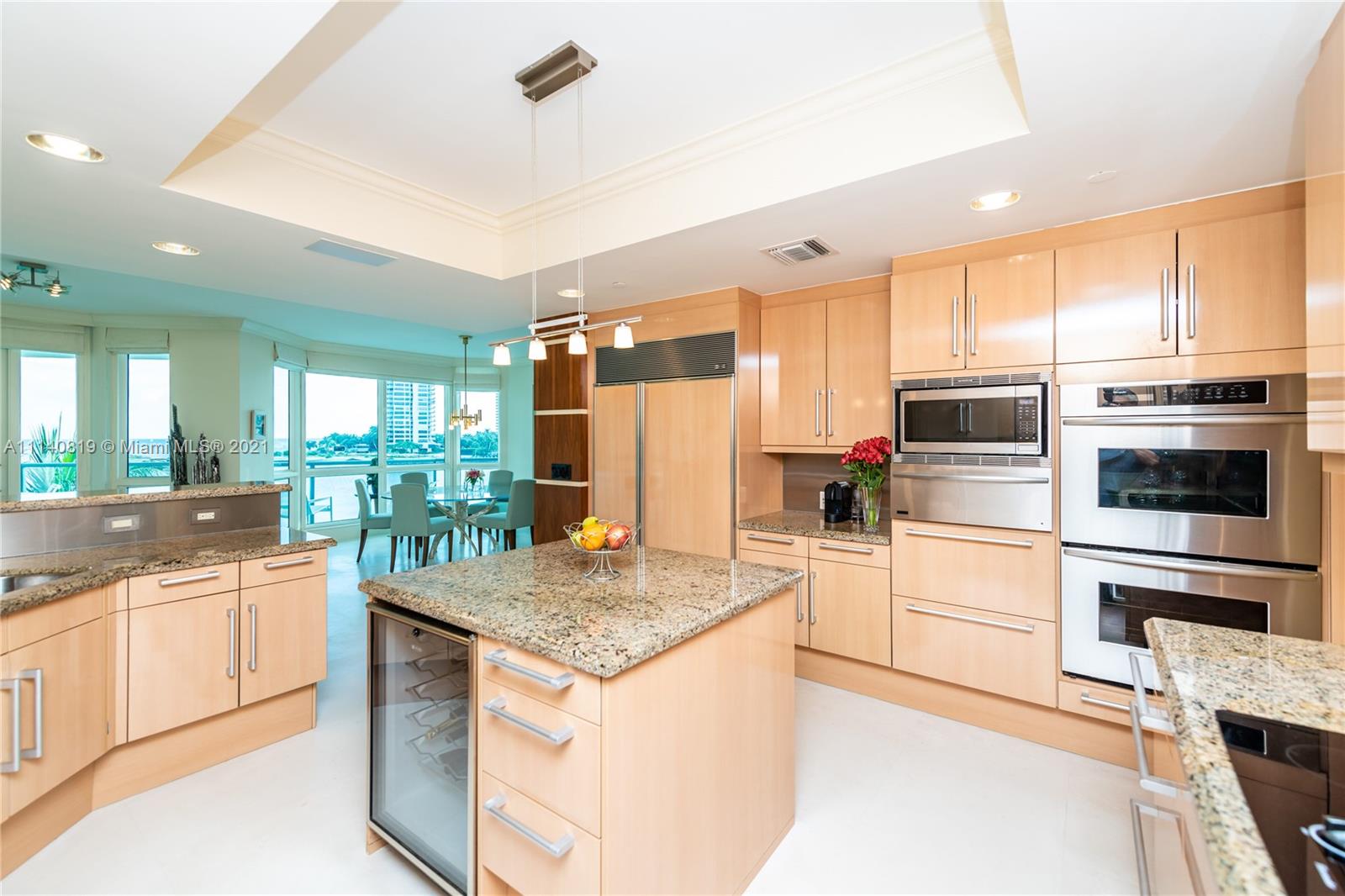 BEACON HARBOUR CONDO - Residential