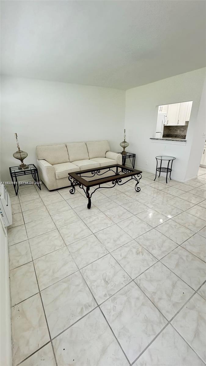 COVENTRY CONDO - Residential