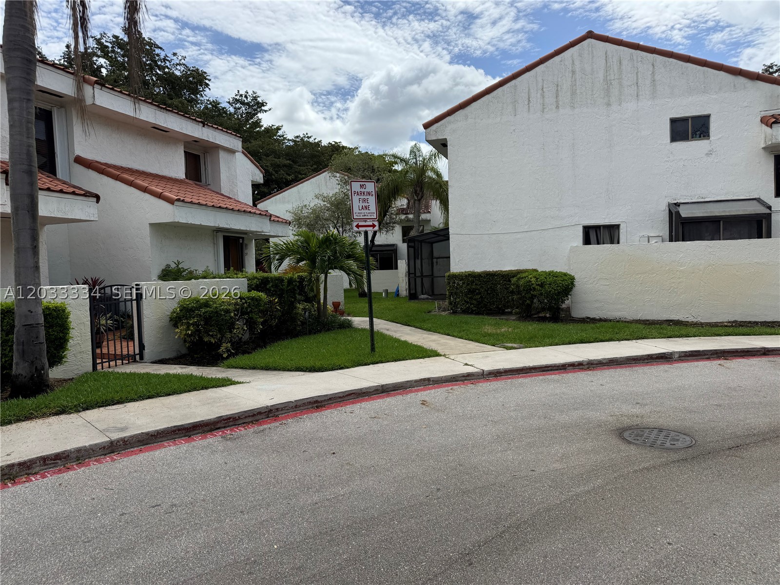 TERRA BELLA - Residential Lease