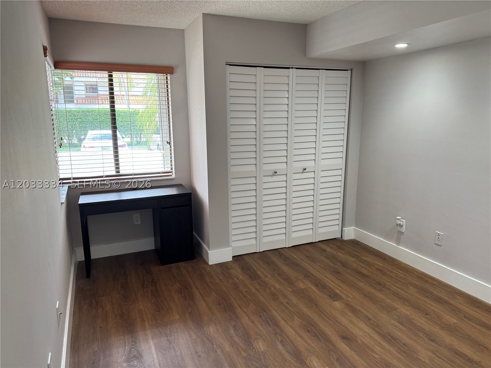 TERRA BELLA - Residential Lease