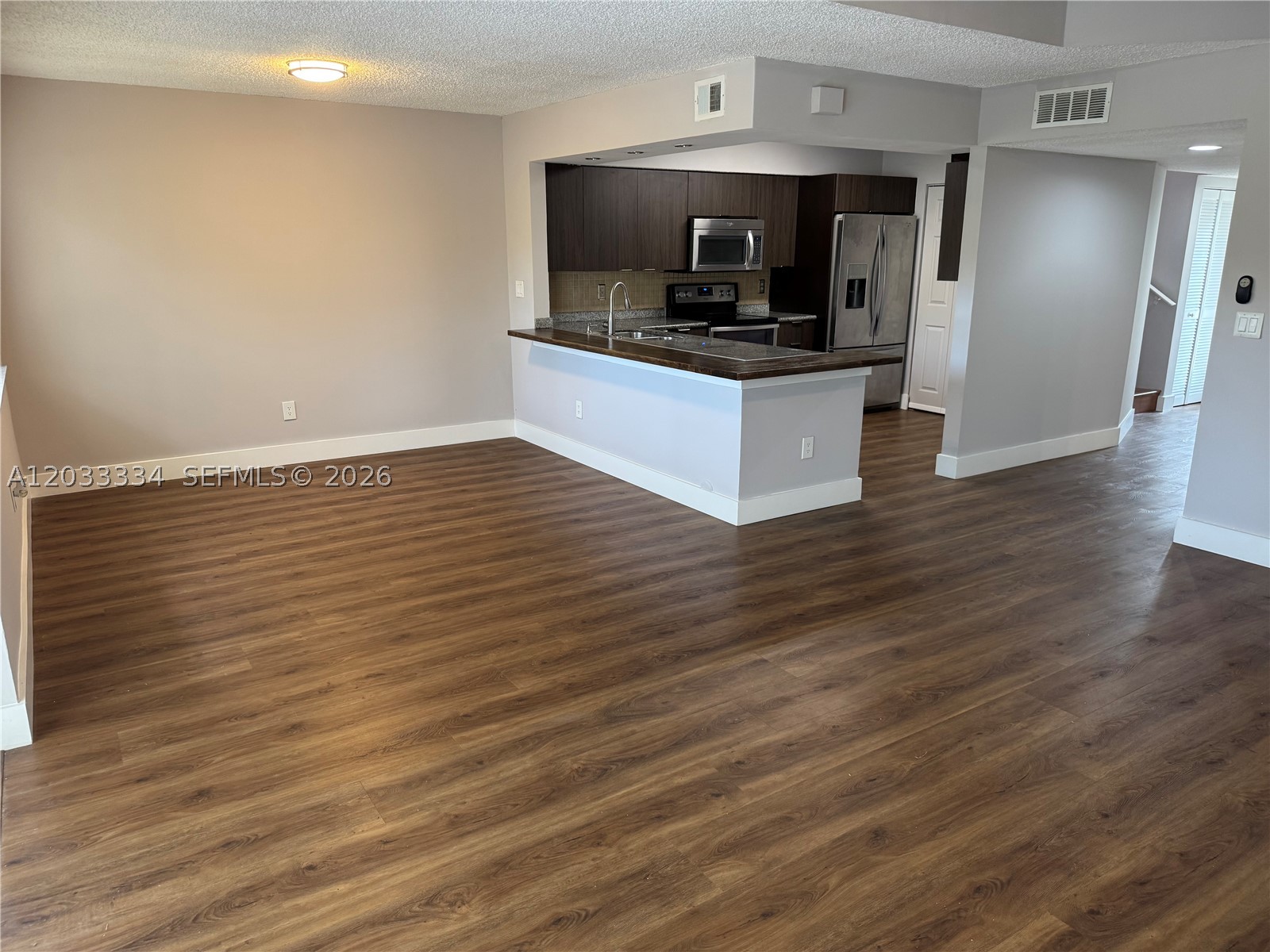 TERRA BELLA - Residential Lease
