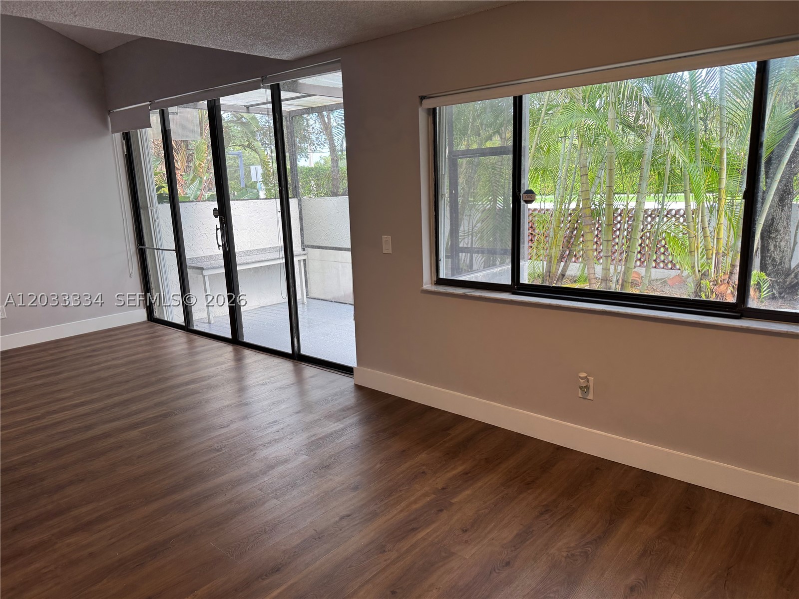 TERRA BELLA - Residential Lease
