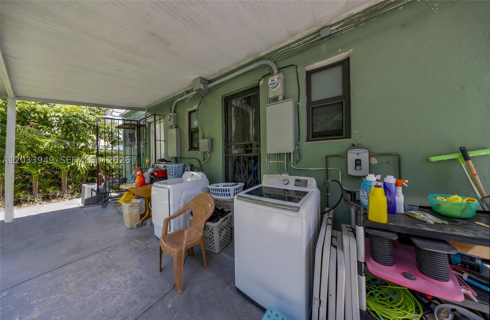 HELMS FIRST ADDN - Residential Income