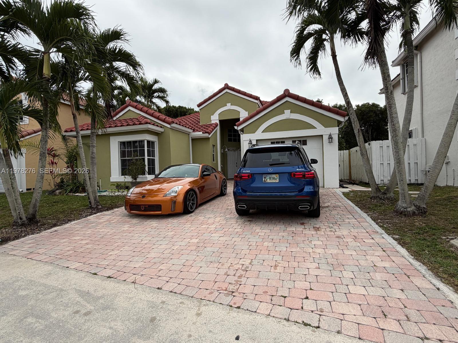 Beautifully maintained home located in the desirable community of Bermuda Springs in Weston. This spacious property features an open and bright floor plan with generous living areas, abundant natural light, and a functional layout perfect for both everyday living and entertaining. The home offers a well-appointed kitchen, comfortable bedrooms, and a private large outdoor space ideal for relaxing or hosting gatherings. Conveniently located near top-rated schools, parks, shopping, dining, and major highways. Enjoy the best of Weston living in a quiet, family-friendly neighborhood