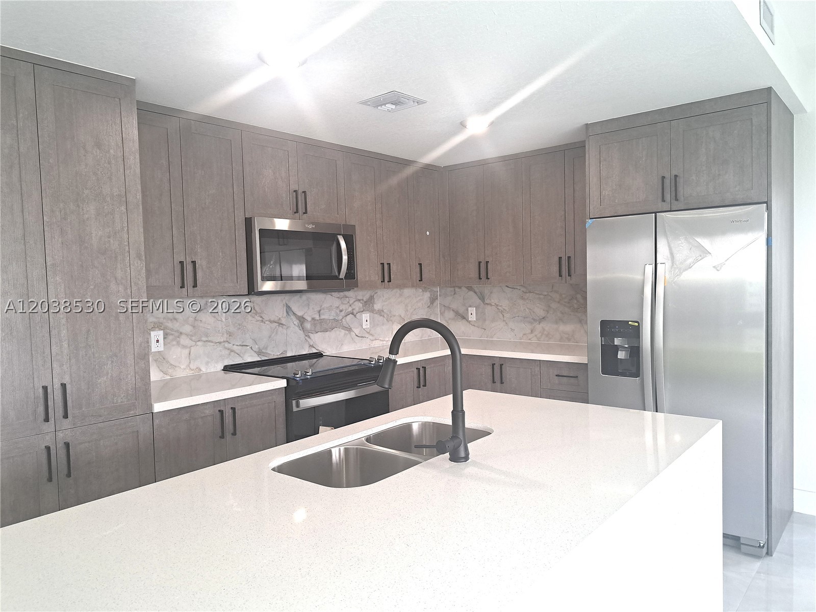 On Alba ONX Homes - Residential Lease