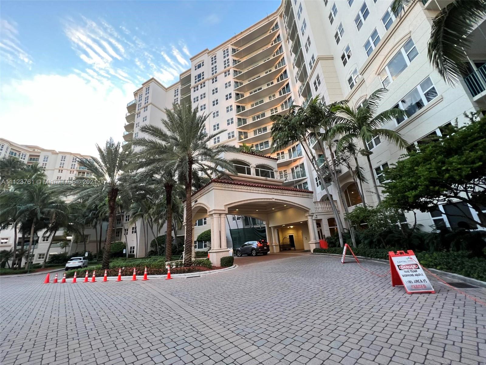 TURNBERRY VLG NO TOWER CO - Residential