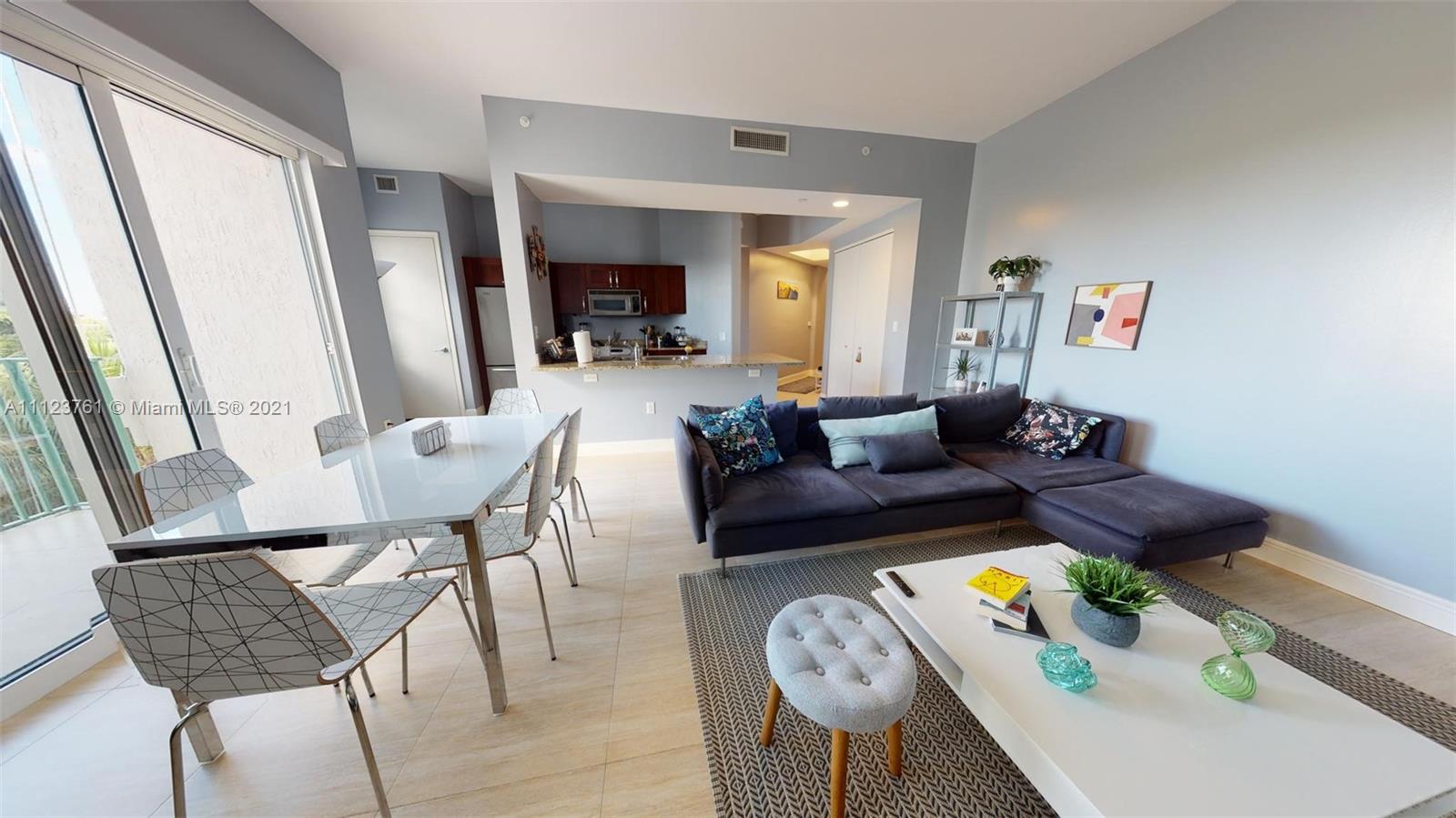 TURNBERRY VLG NO TOWER CO - Residential