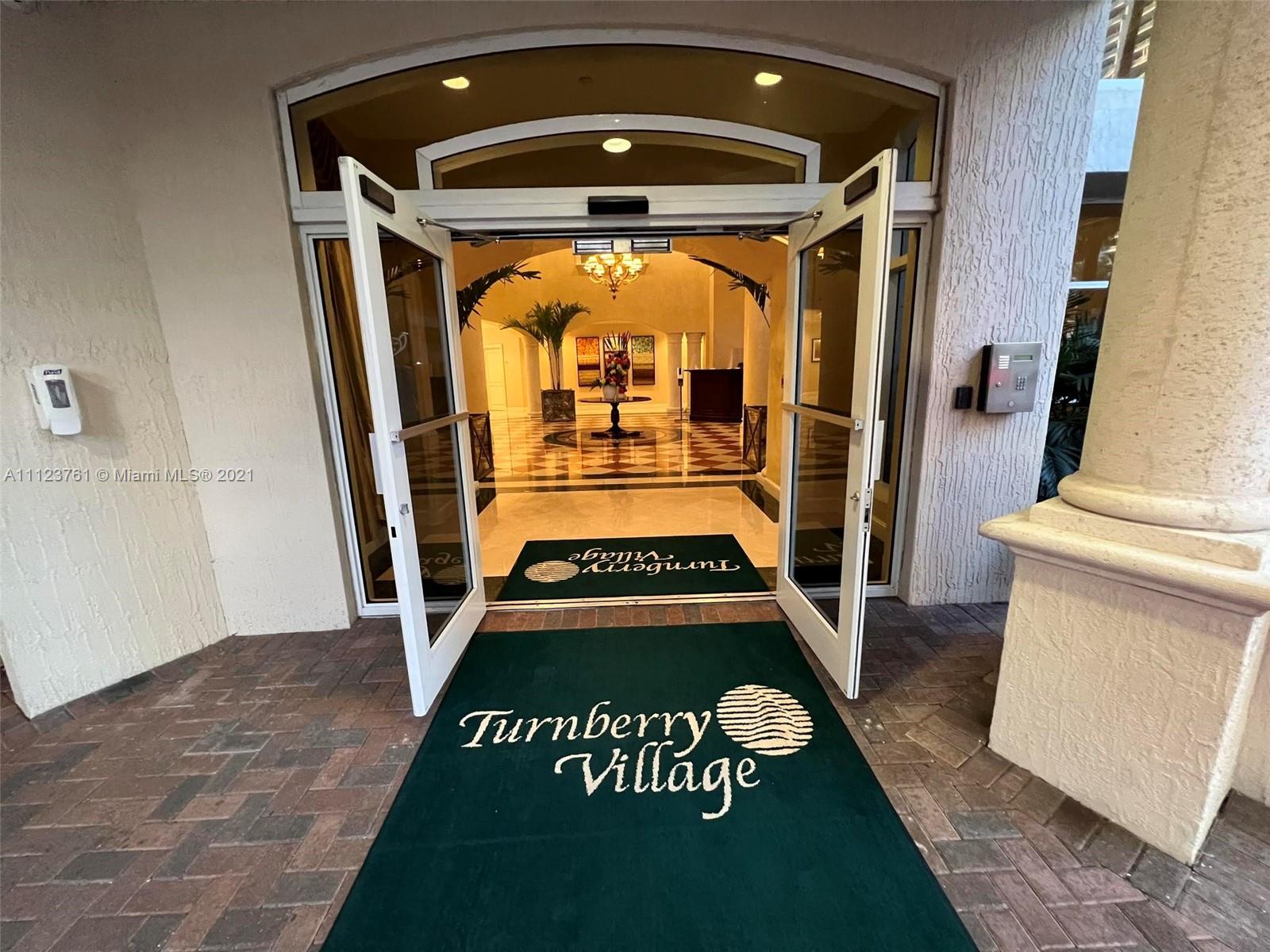 TURNBERRY VLG NO TOWER CO - Residential