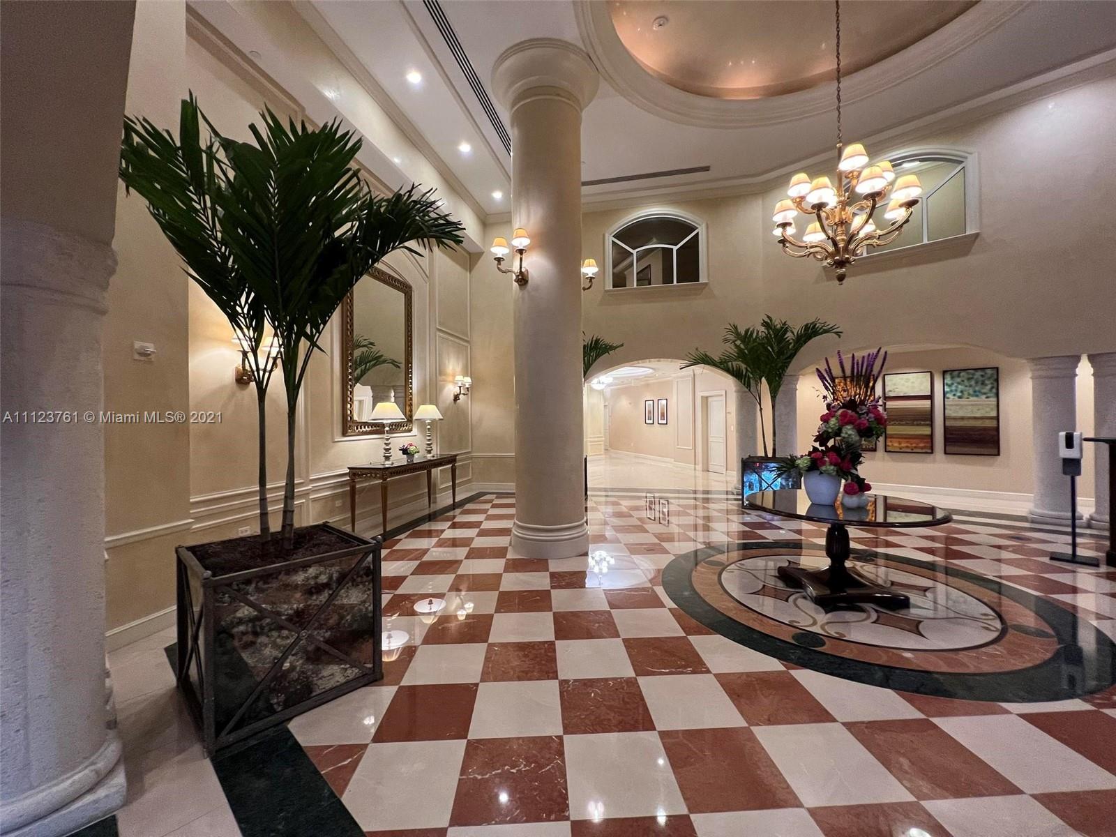 TURNBERRY VLG NO TOWER CO - Residential